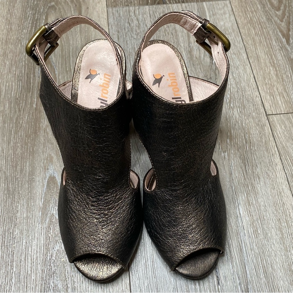 Farylrobin Anthropologie Peep Toe Ankle Strap Scale Block Heel Sandals Size 7.5